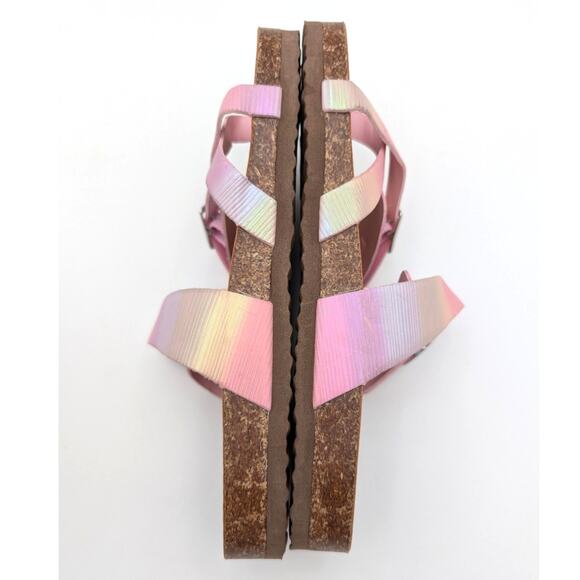 Steve Madden Jbeached Flat Sandal Slip-On Big Kids Pink Size US2 EU33 - Picture 7 of 13